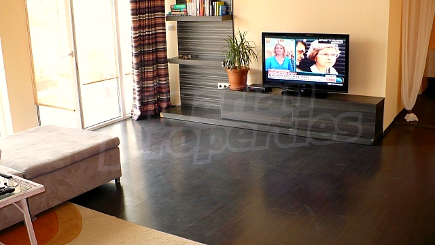 Gallery Picture 25
