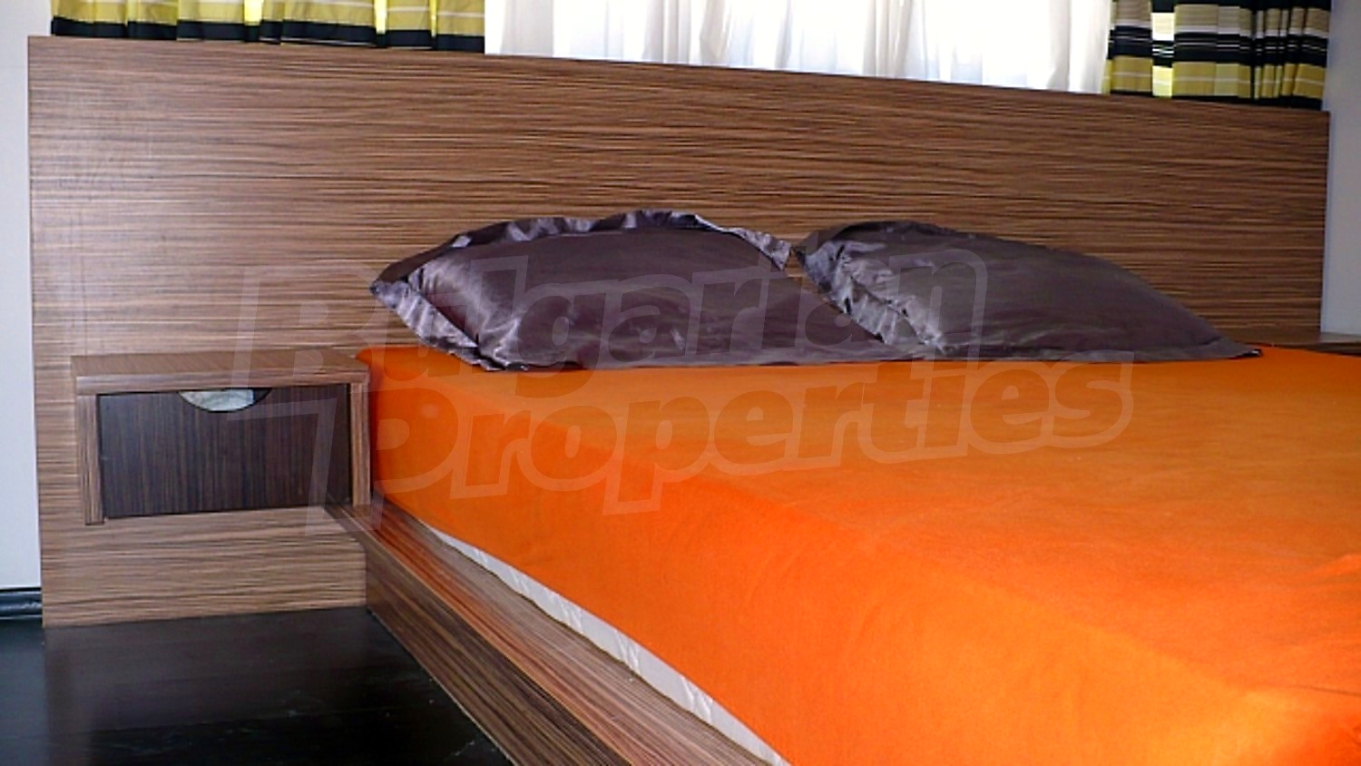Gallery Picture 29