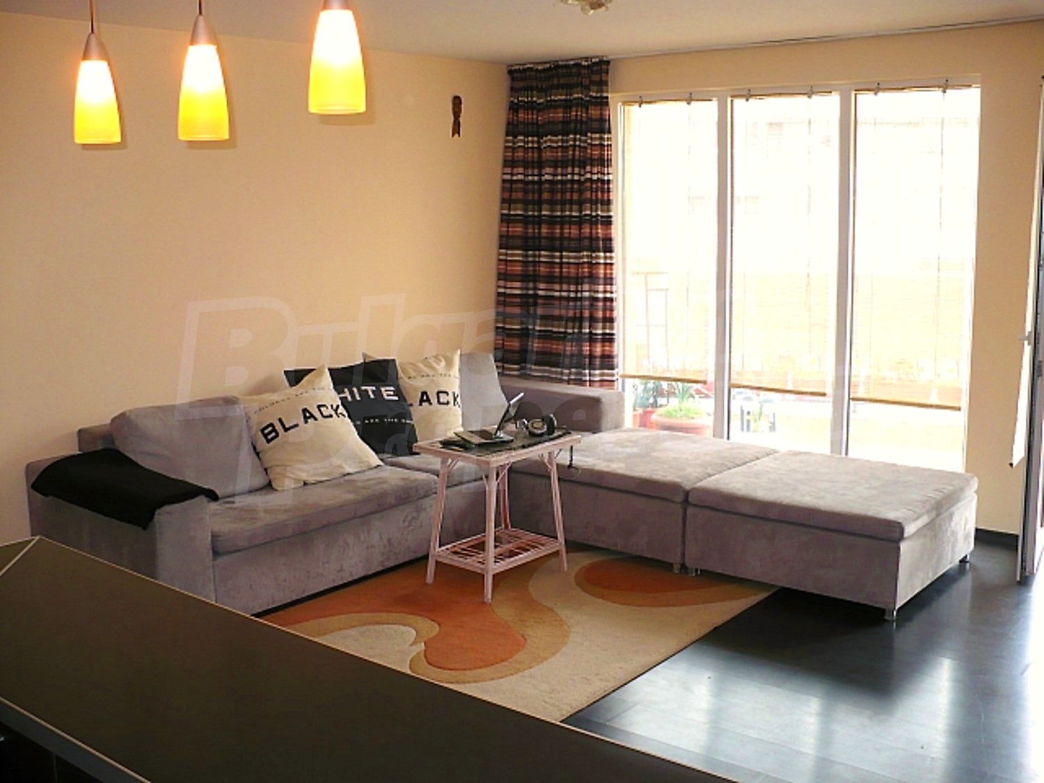 Gallery Picture 6