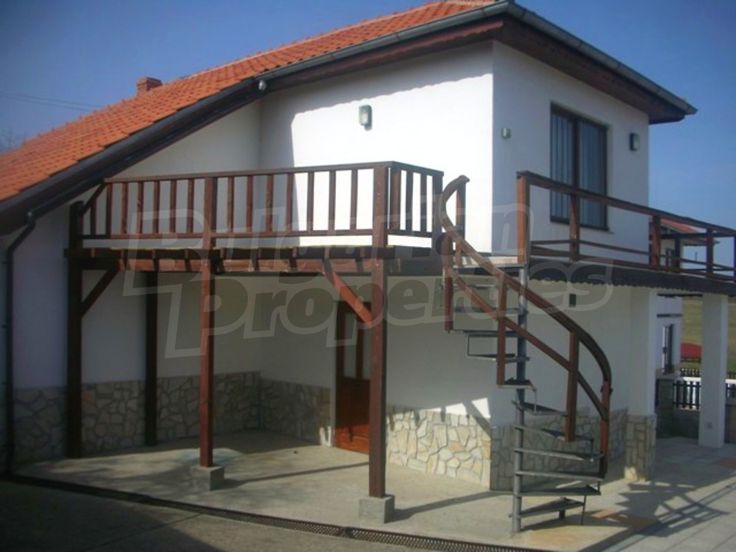 Gallery Picture 12