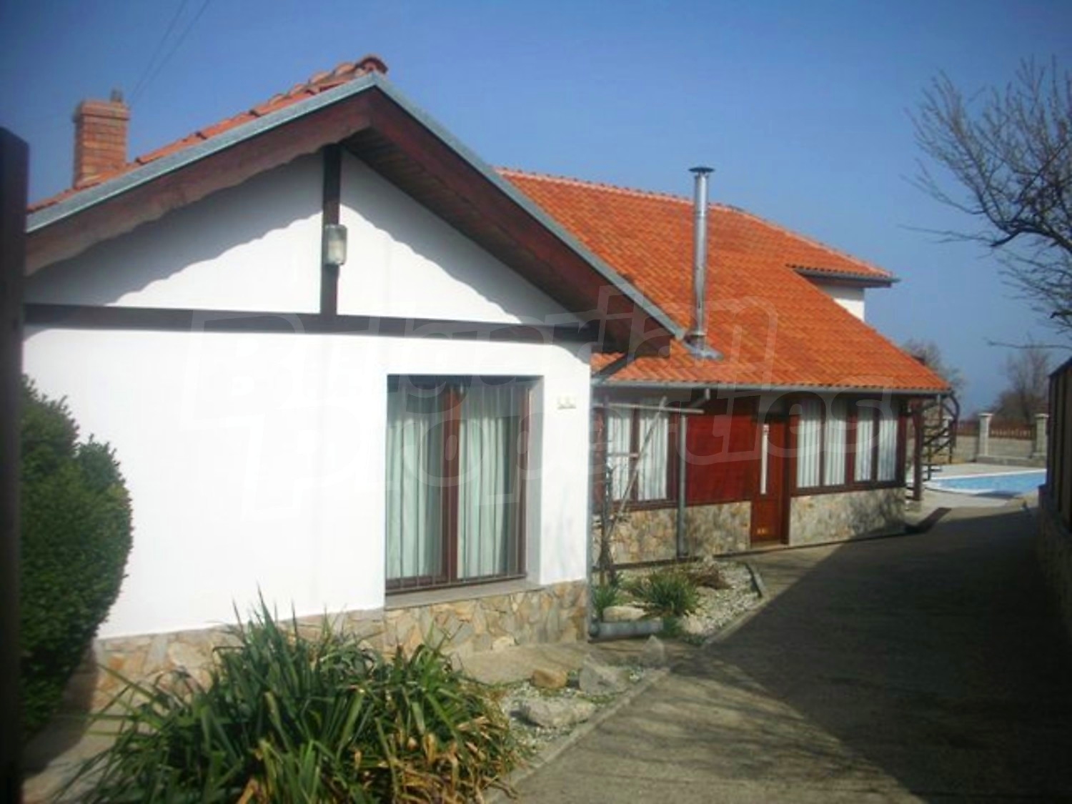 Gallery Picture 3