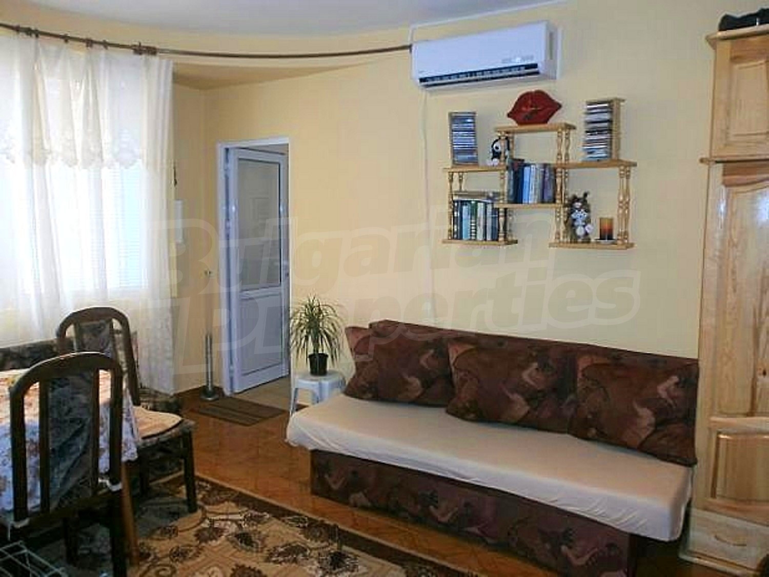 Gallery Picture 4