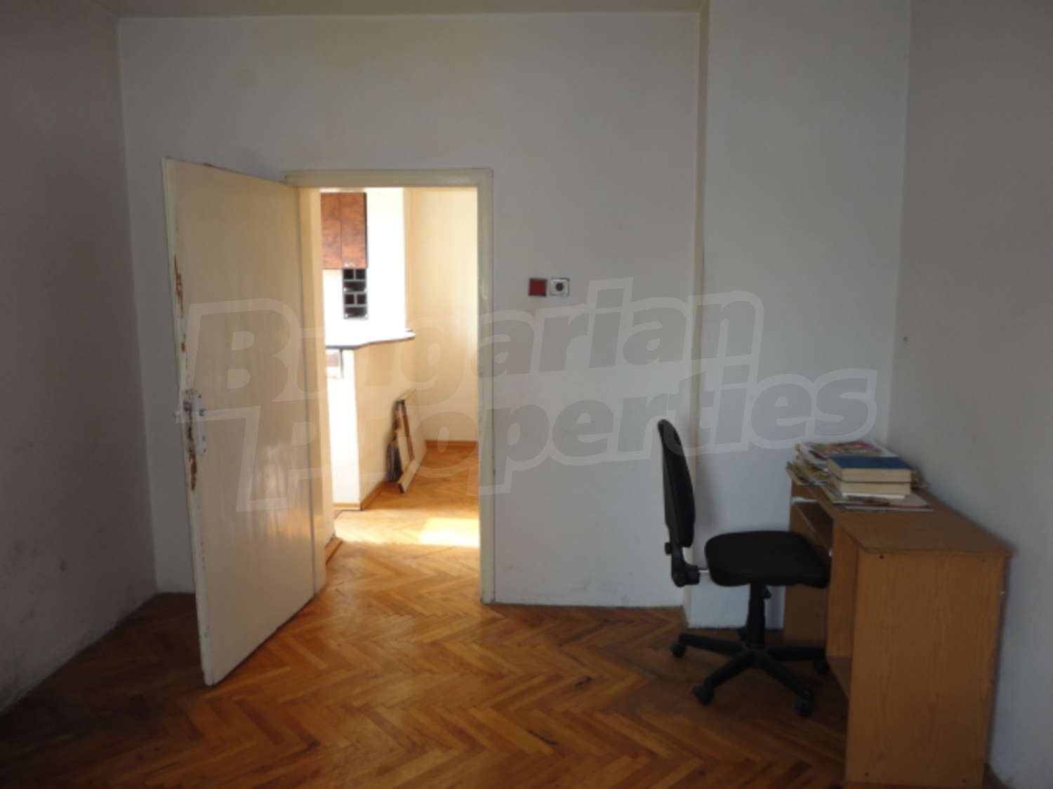 Gallery Picture 6