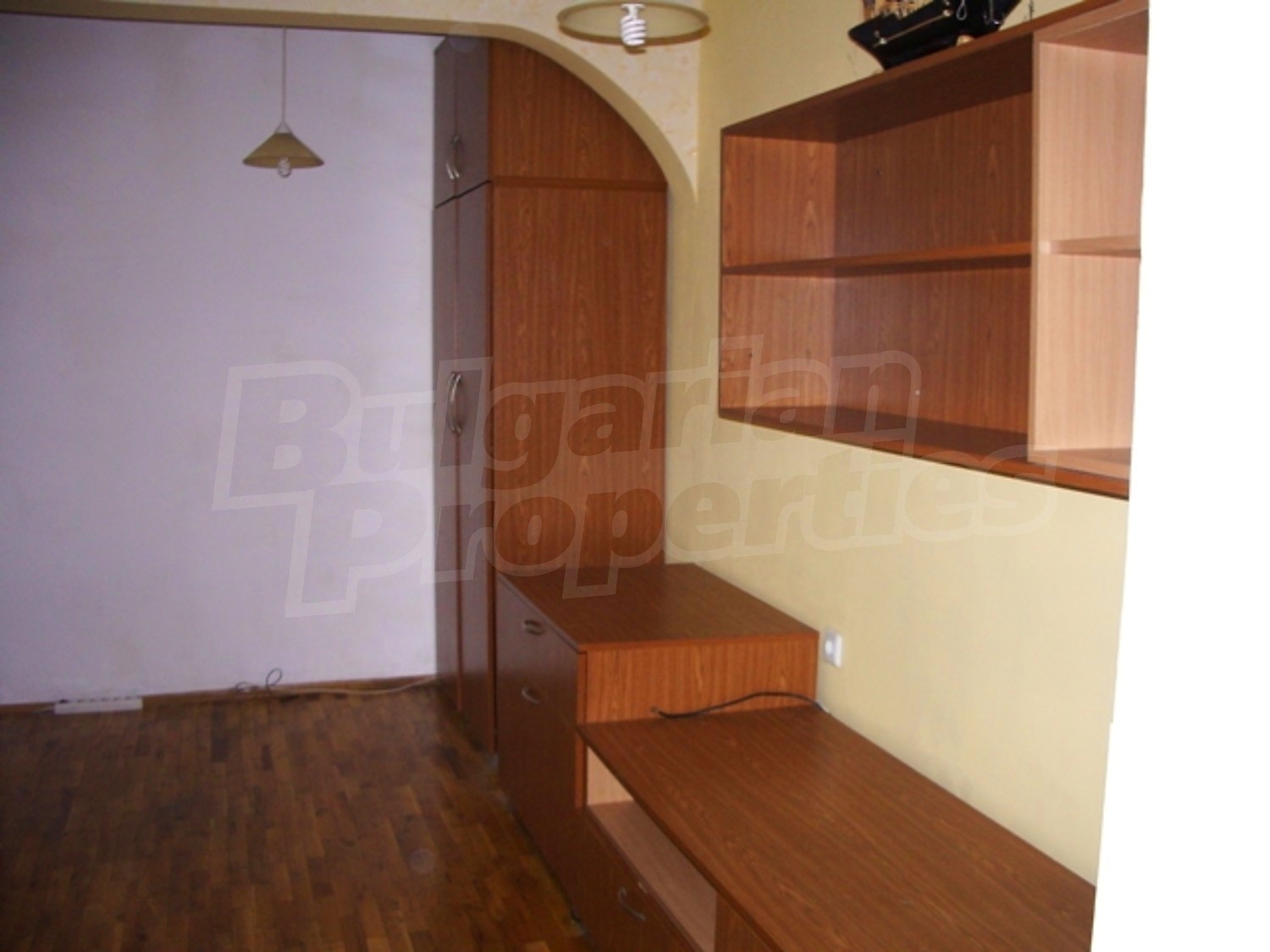 Gallery Picture 3
