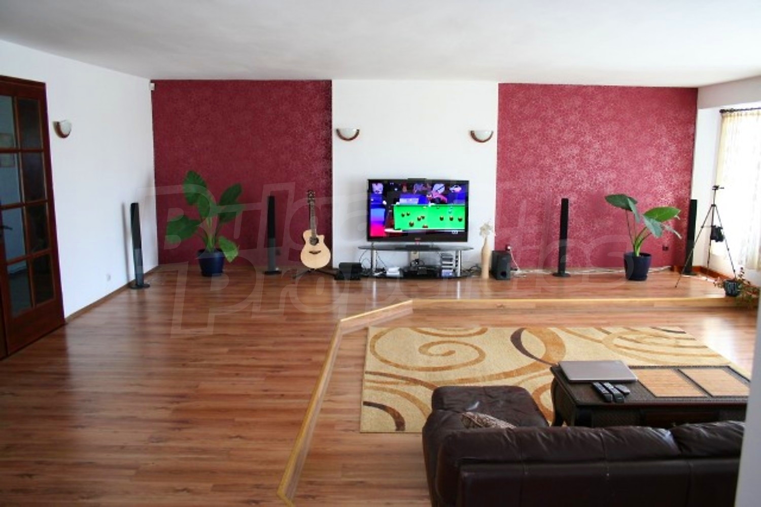 Gallery Picture 16