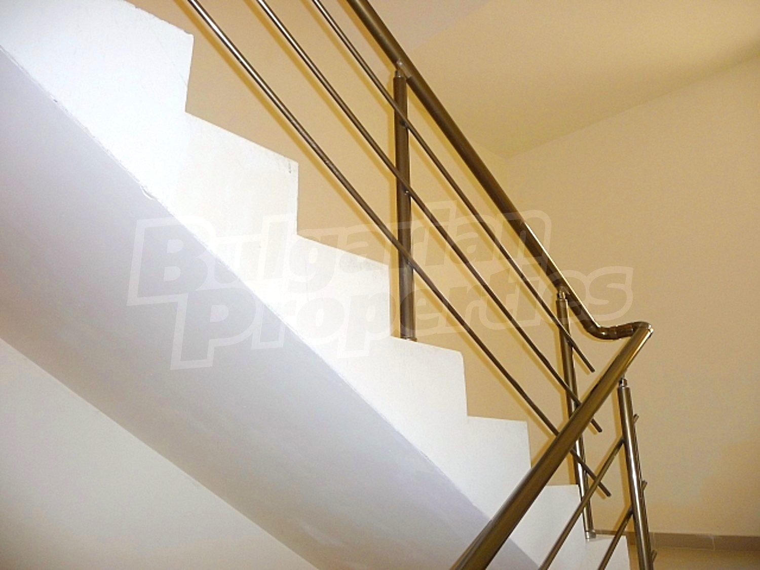 Gallery Picture 2
