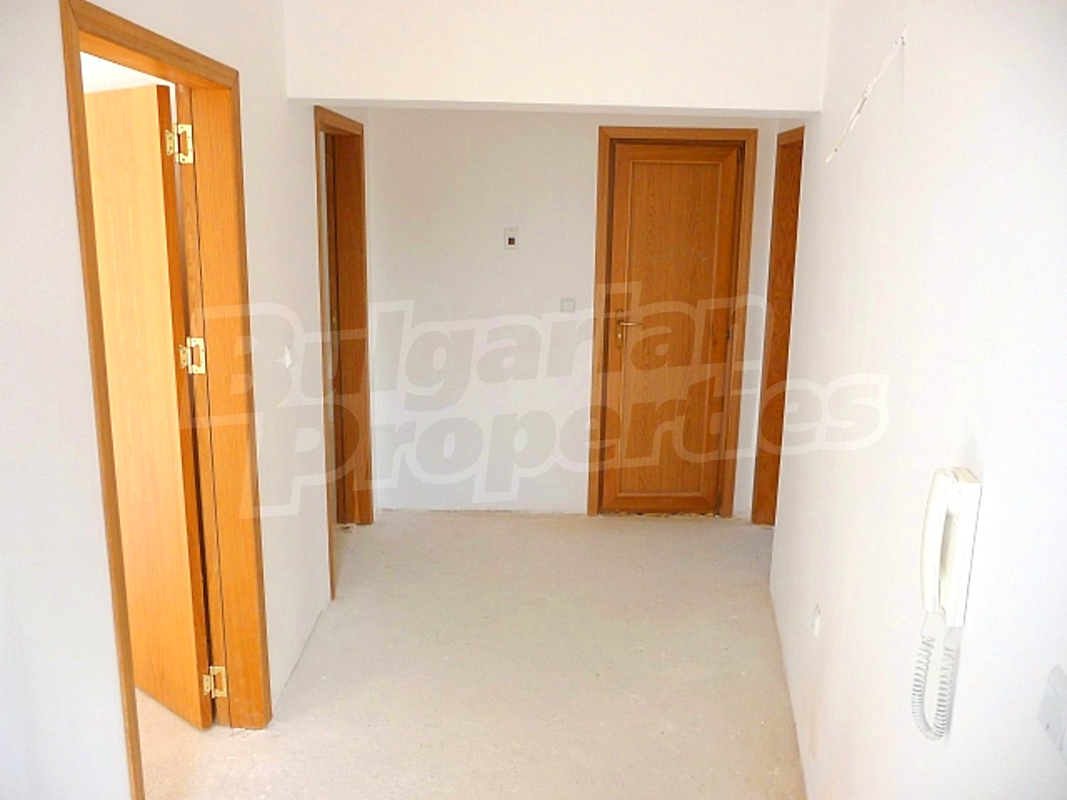 Gallery Picture 35