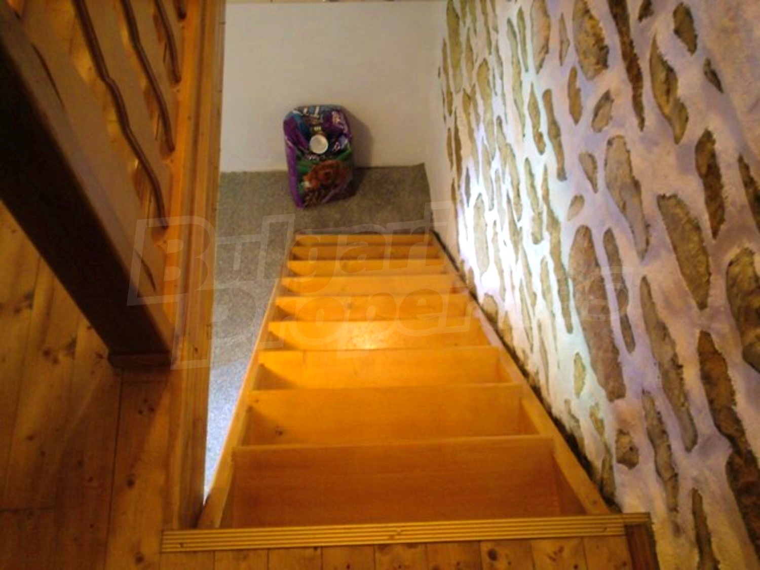 Gallery Picture 4