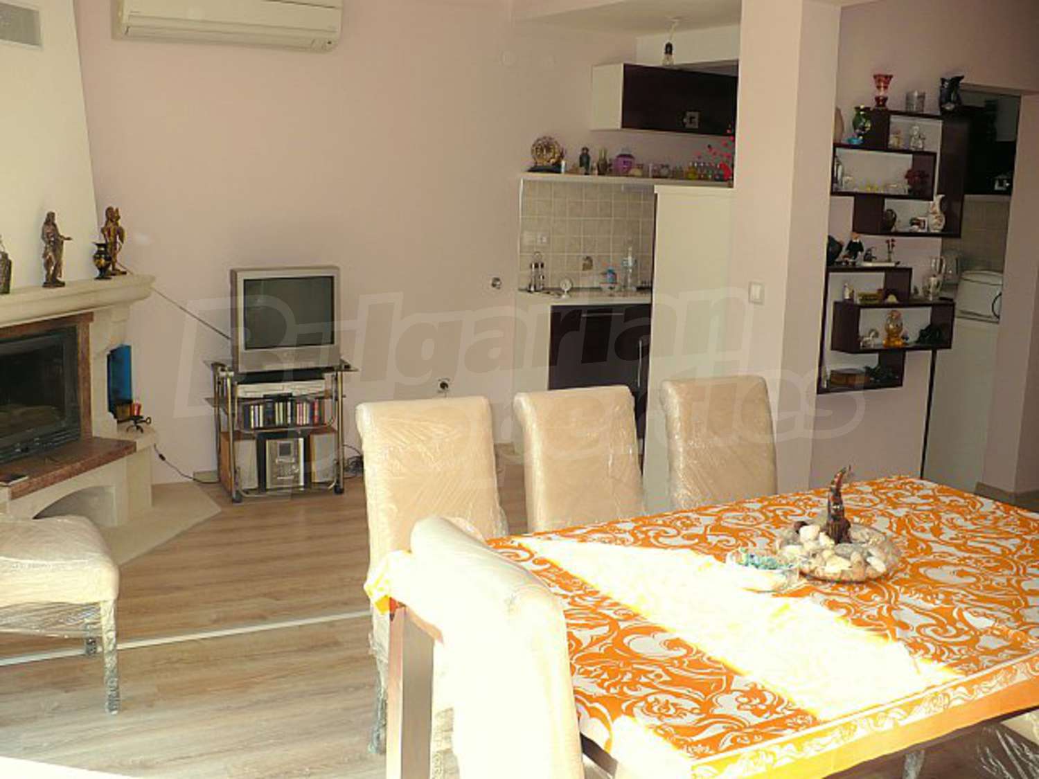 Gallery Picture 2