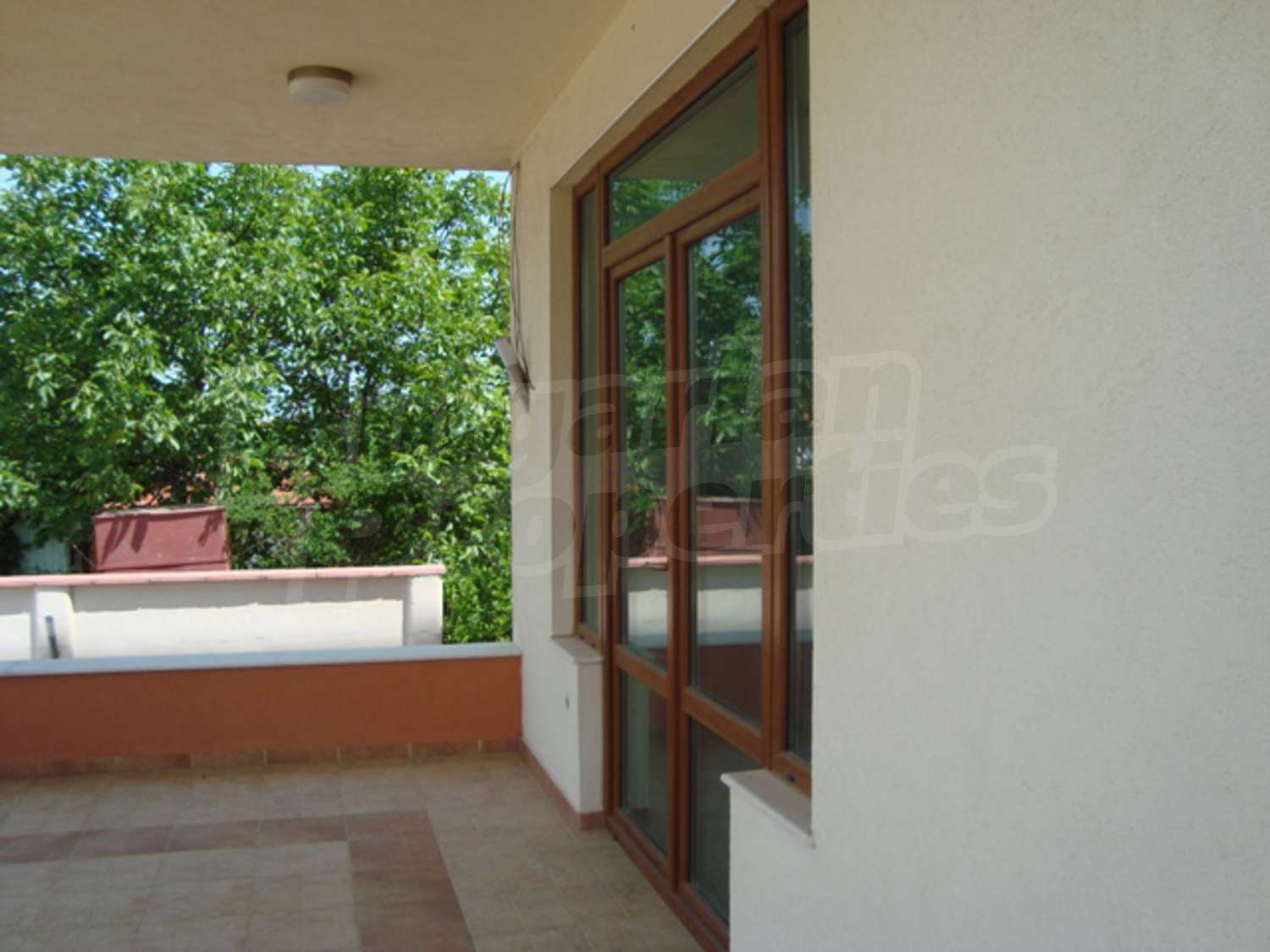 Gallery Picture 11