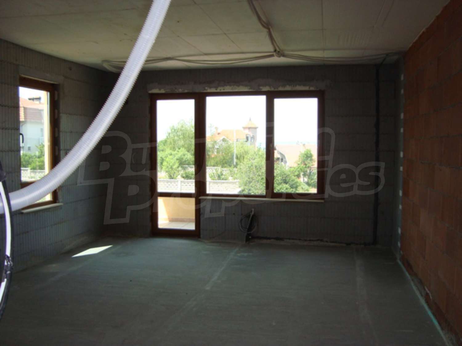 Gallery Picture 19