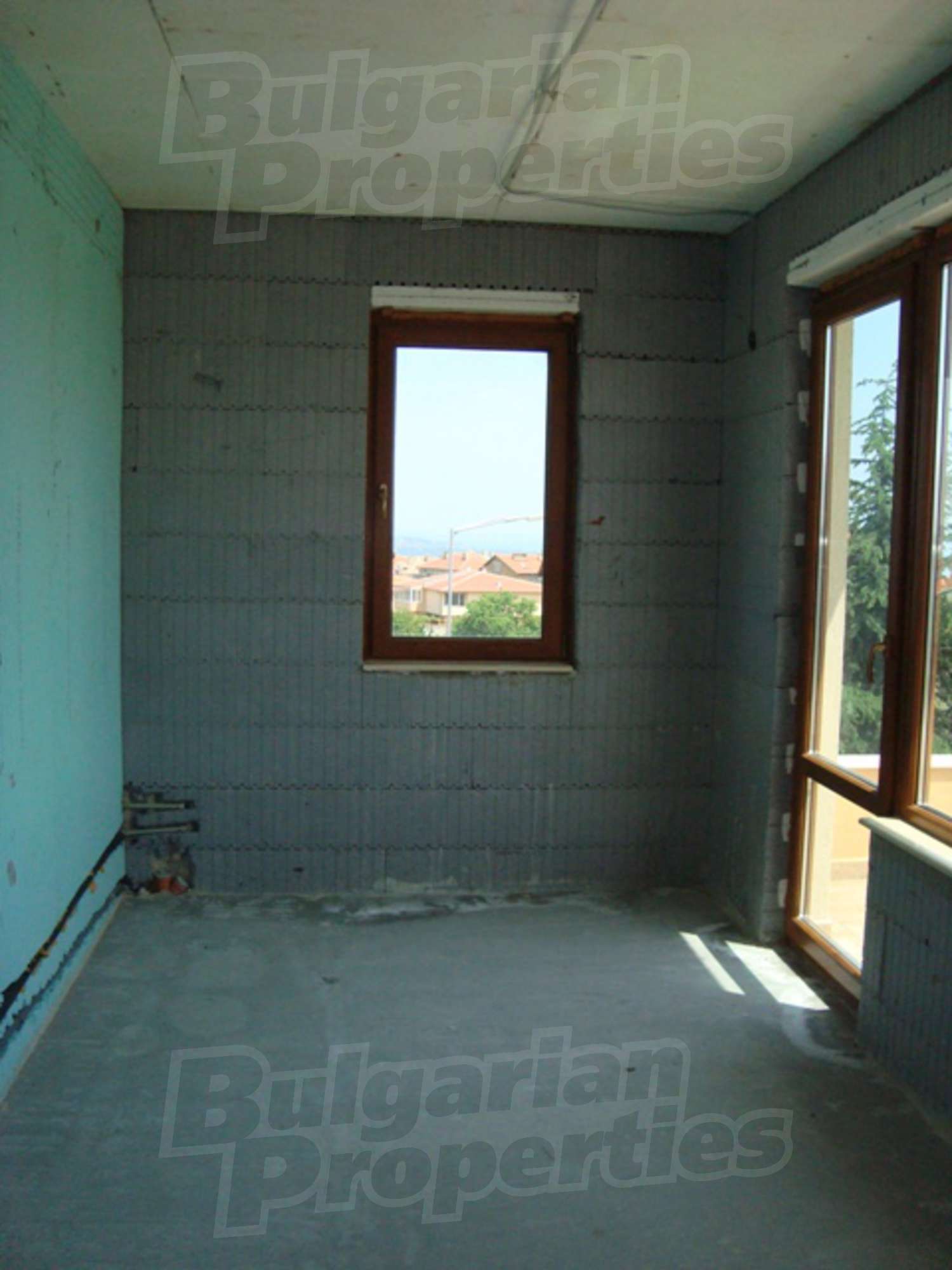 Gallery Picture 28