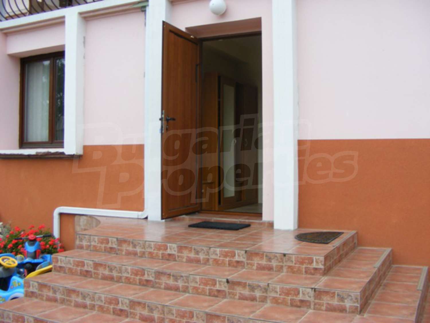 Gallery Picture 21
