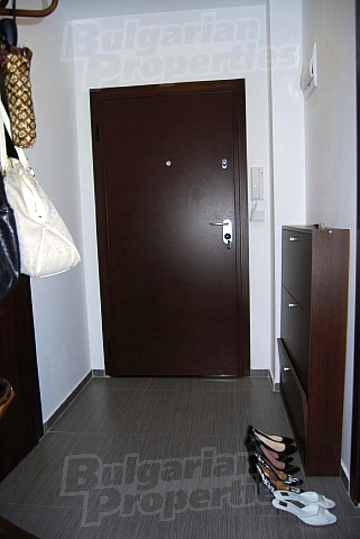 Gallery Picture 7