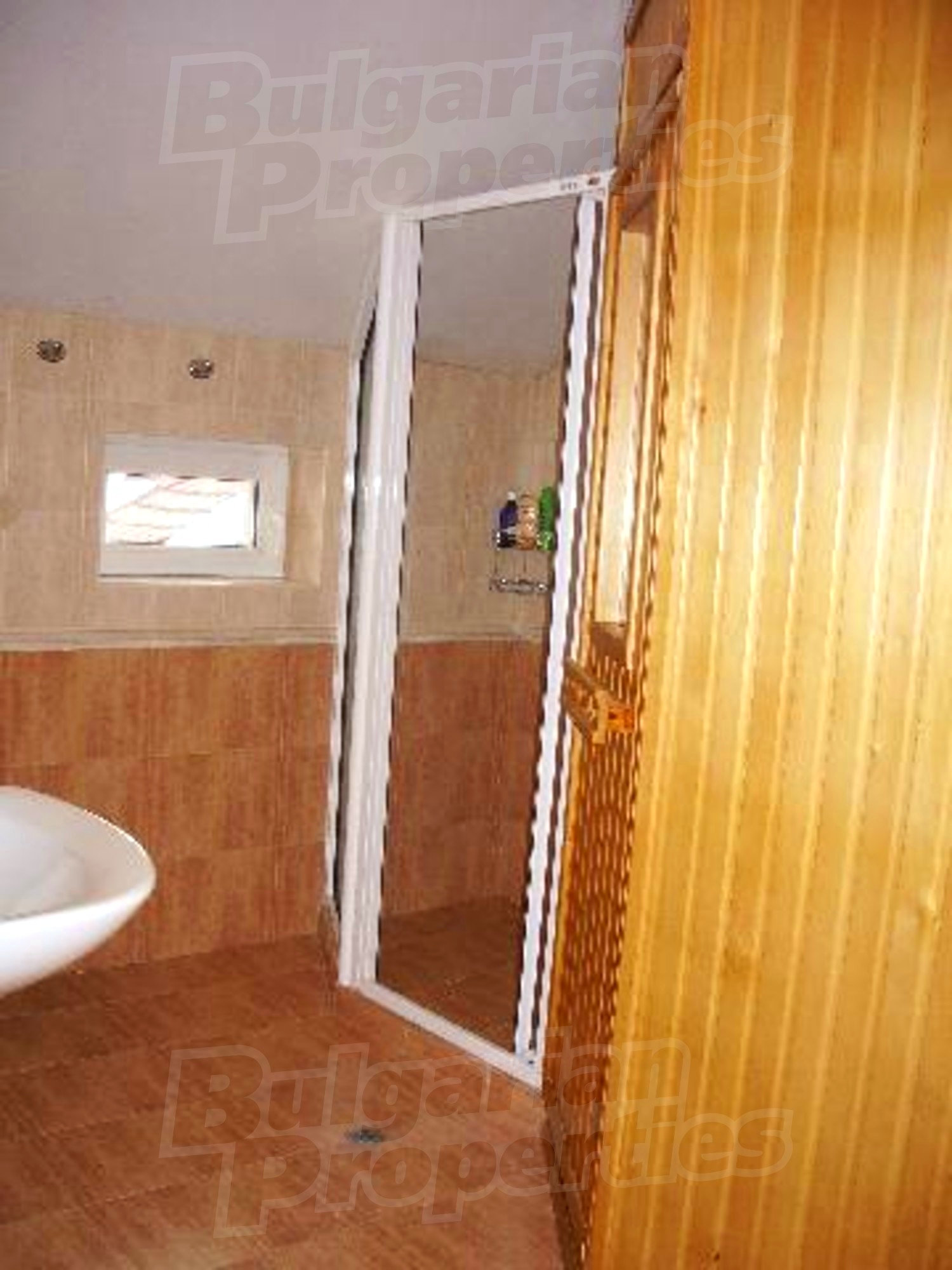 Gallery Picture 17