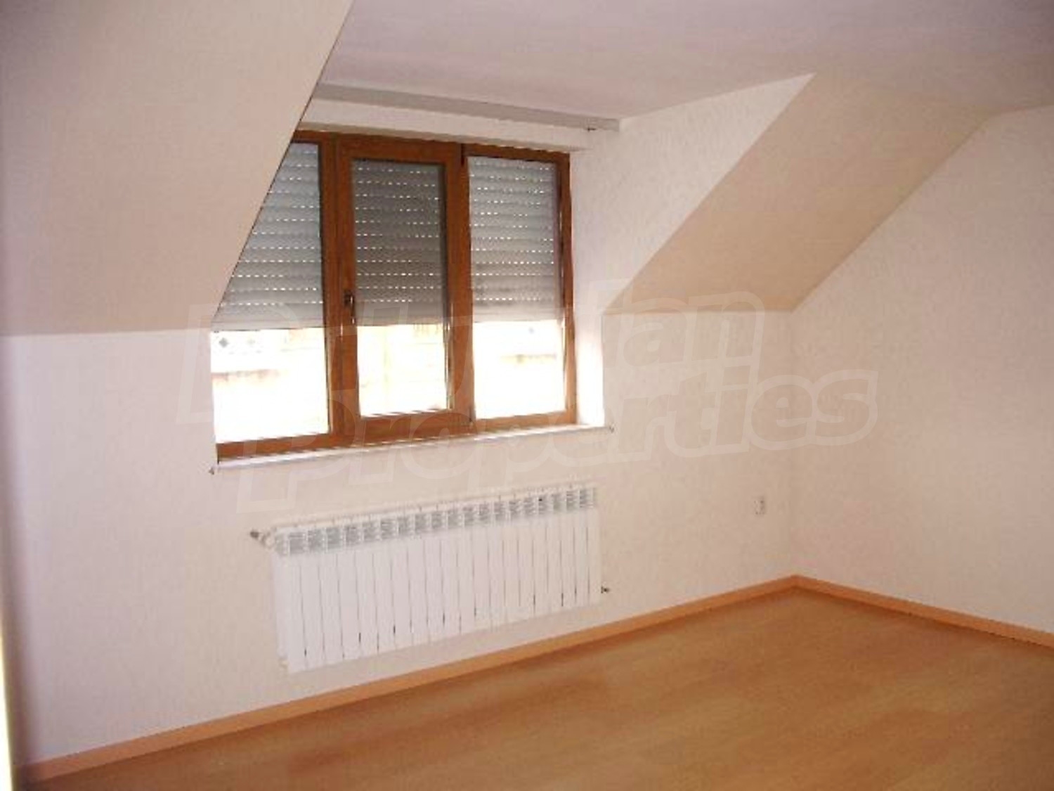 Gallery Picture 3