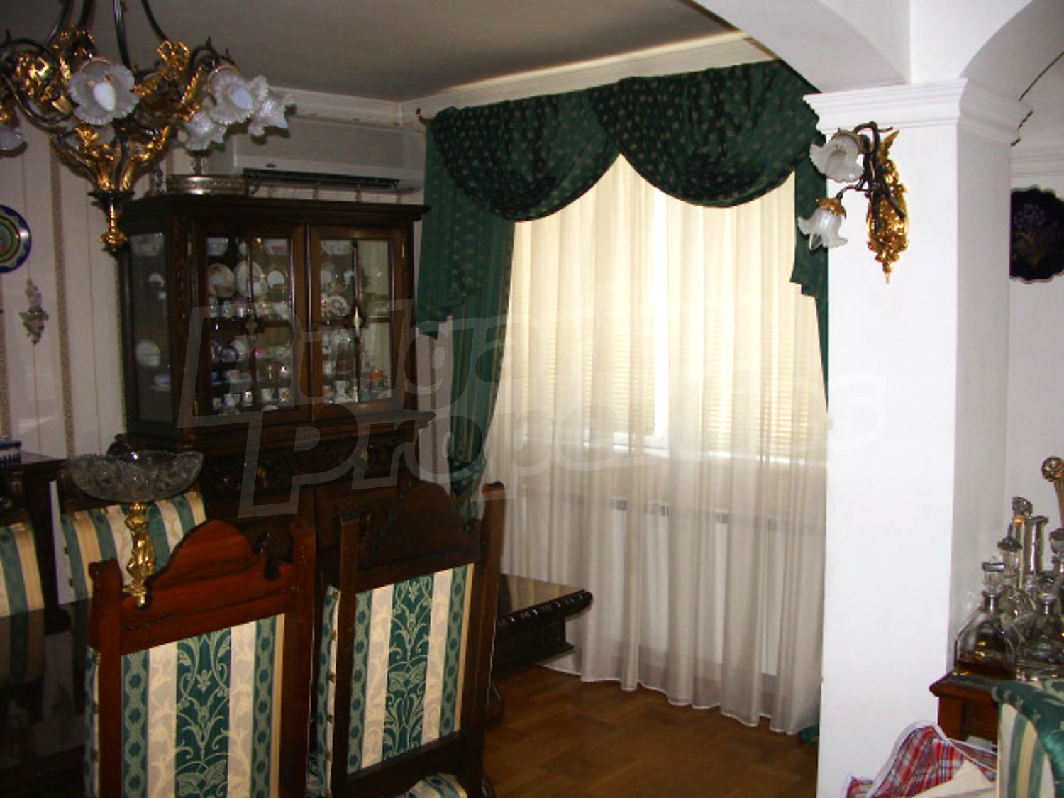 Gallery Picture 2