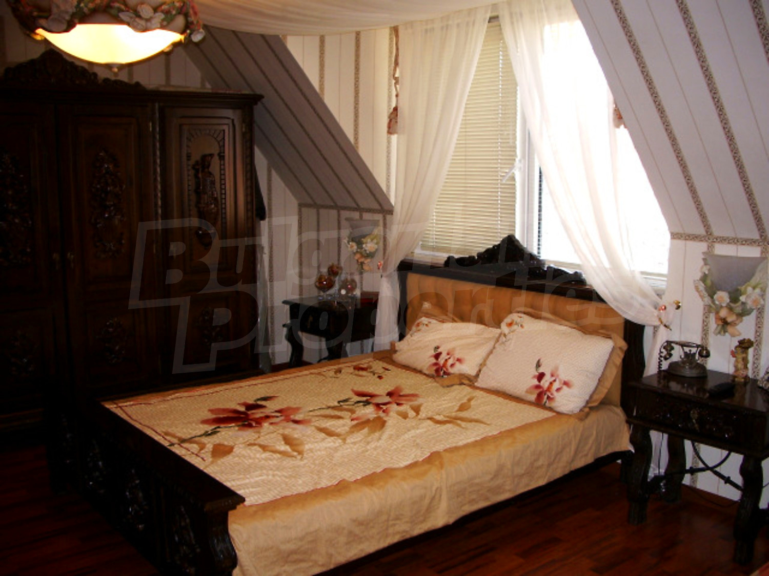 Gallery Picture 26