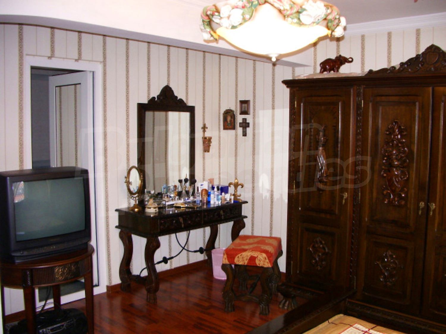 Gallery Picture 28