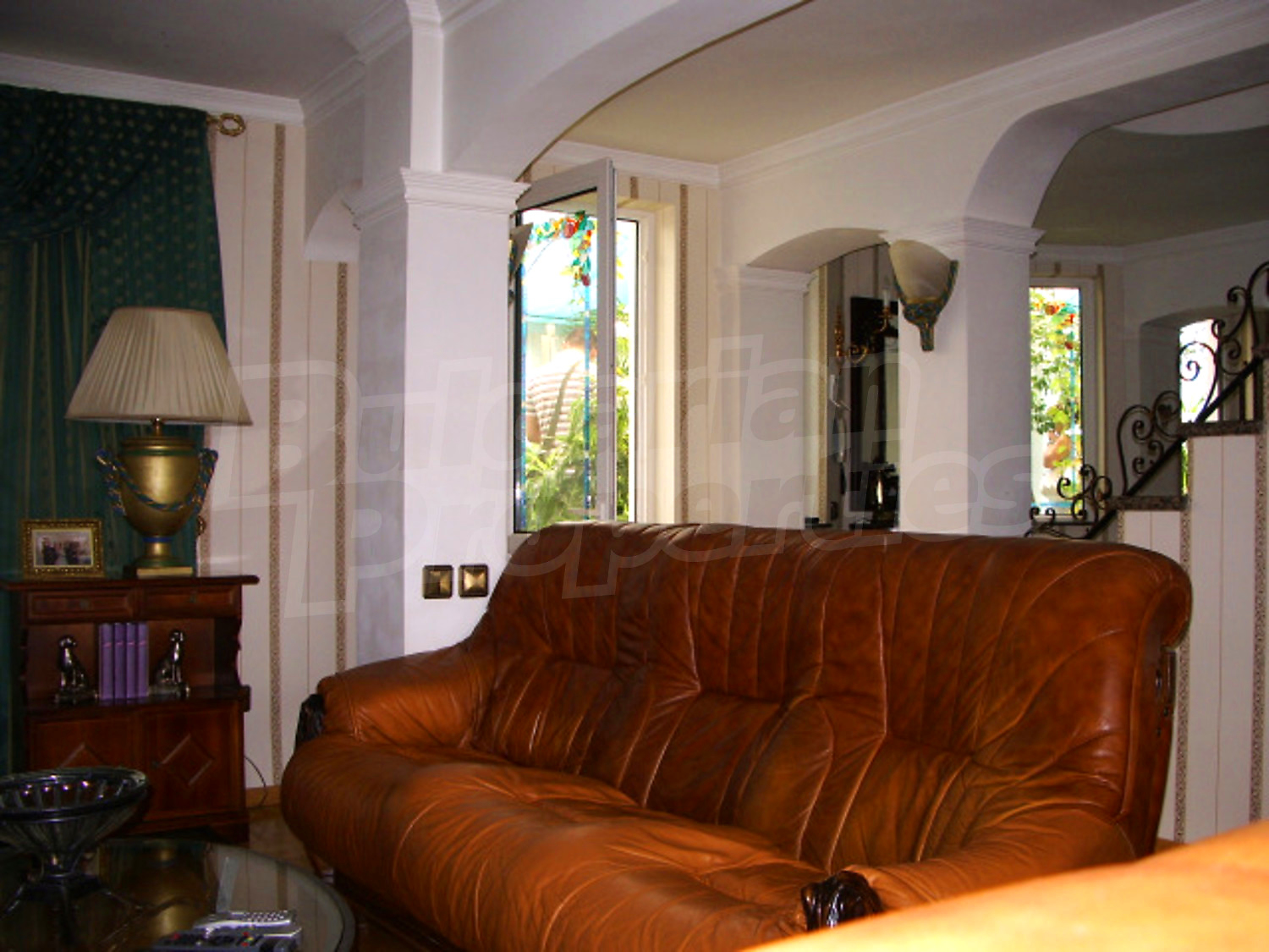 Gallery Picture 3