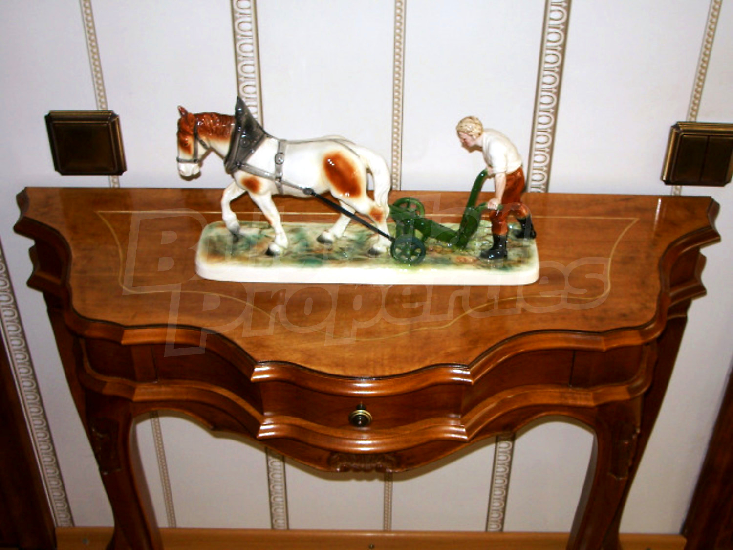 Gallery Picture 30
