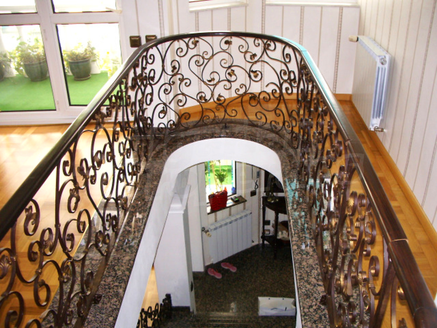 Gallery Picture 34