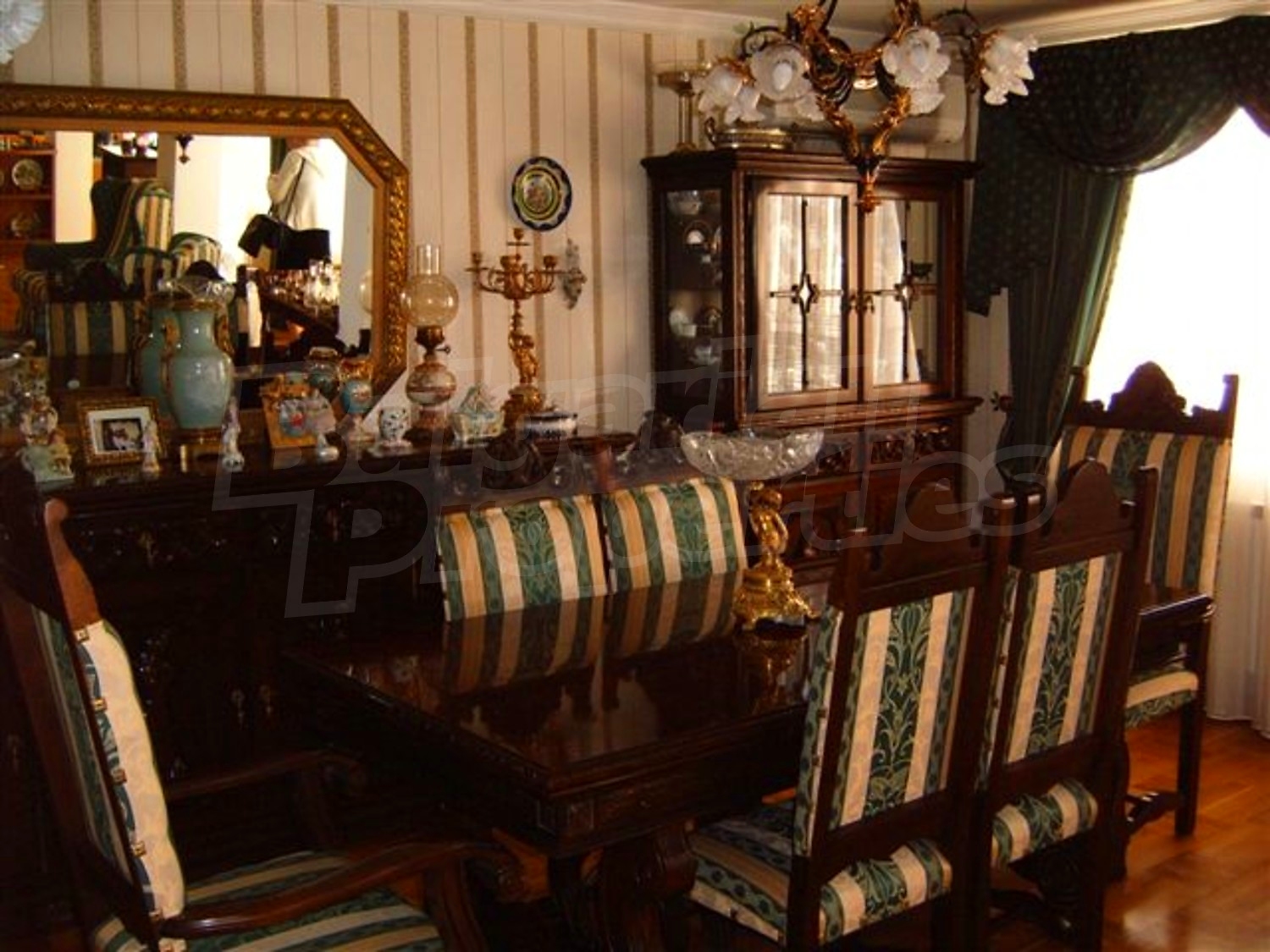 Gallery Picture 4
