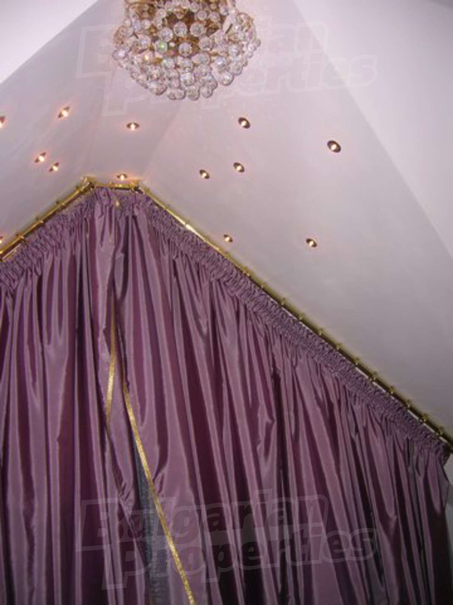Gallery Picture 12