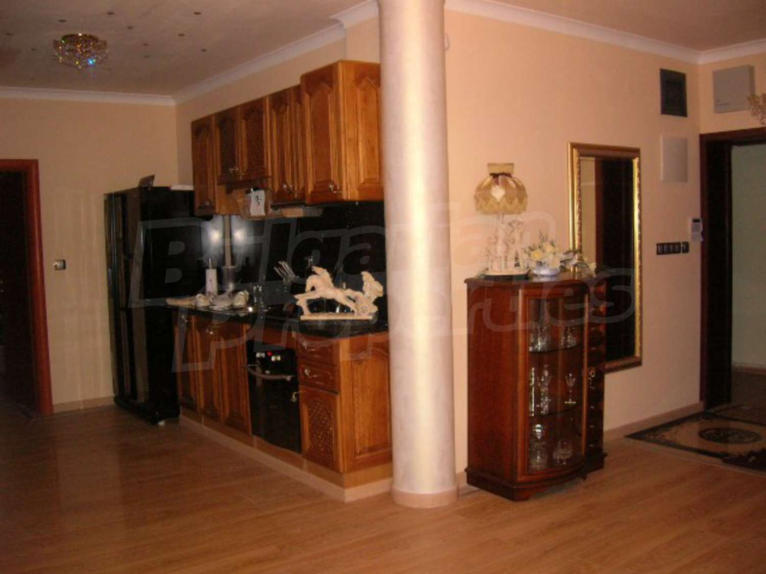 Gallery Picture 4