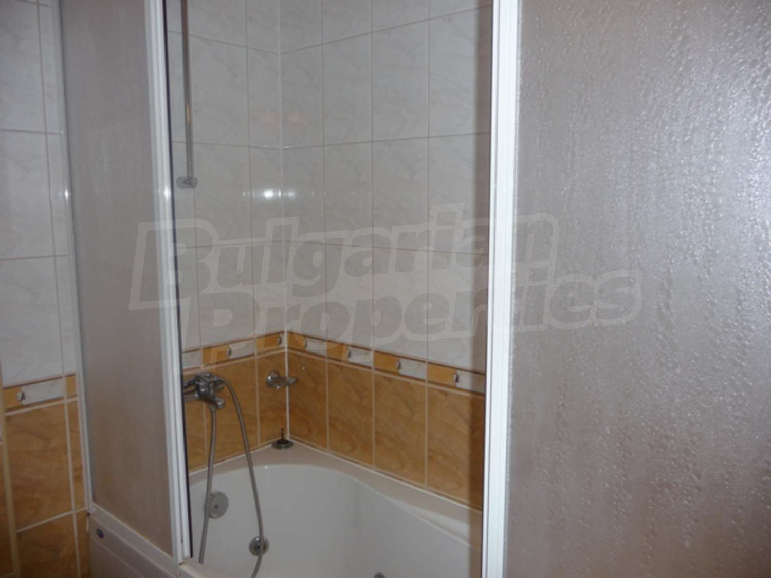 Gallery Picture 12