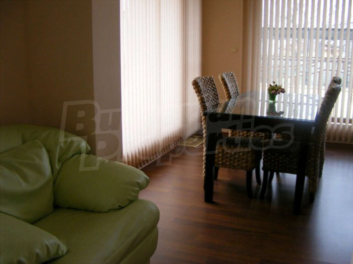 Gallery Picture 4