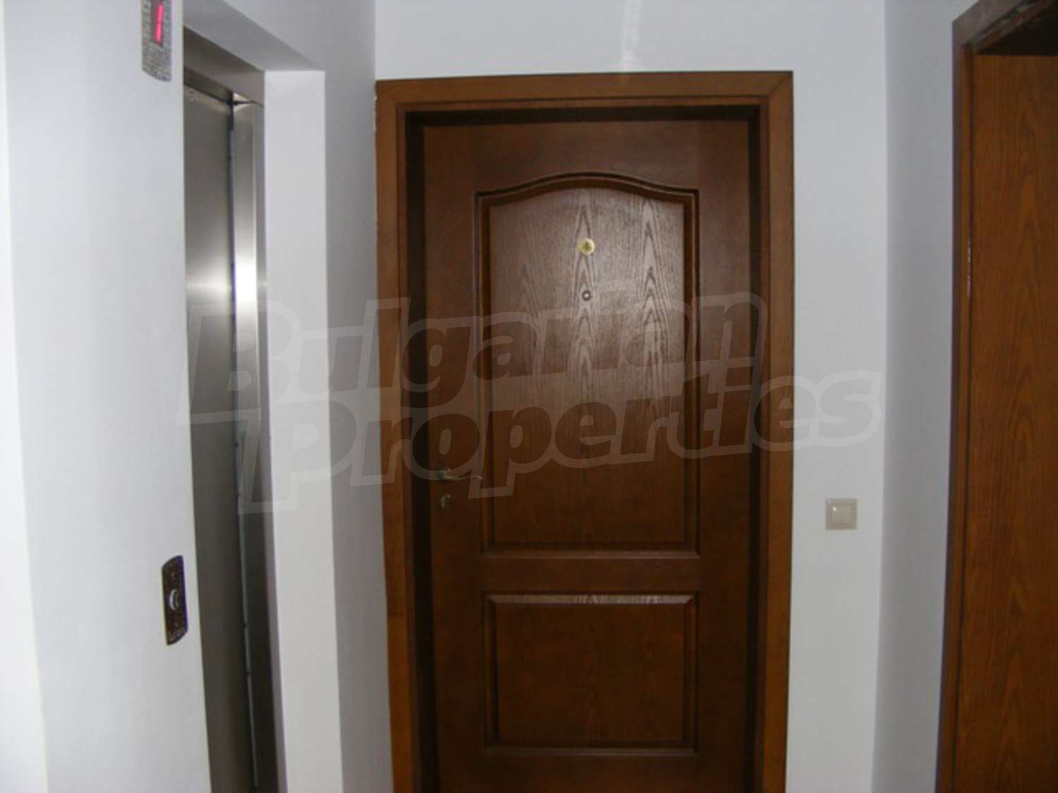 Gallery Picture 9