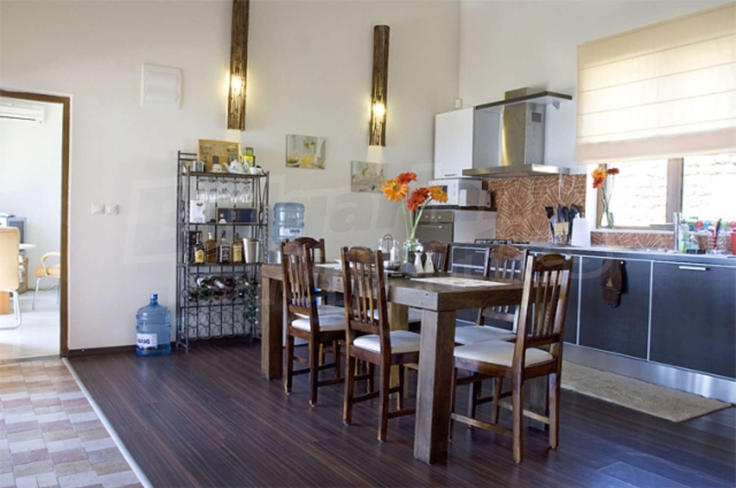 Gallery Picture 19