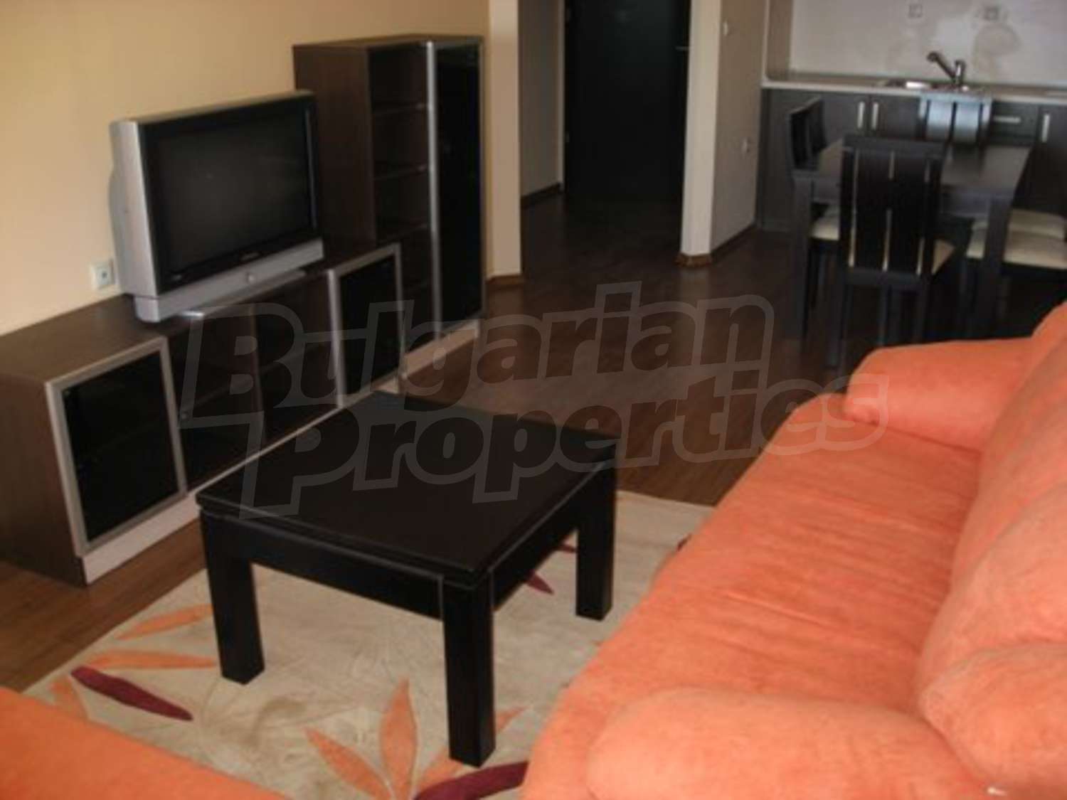 Gallery Picture 16