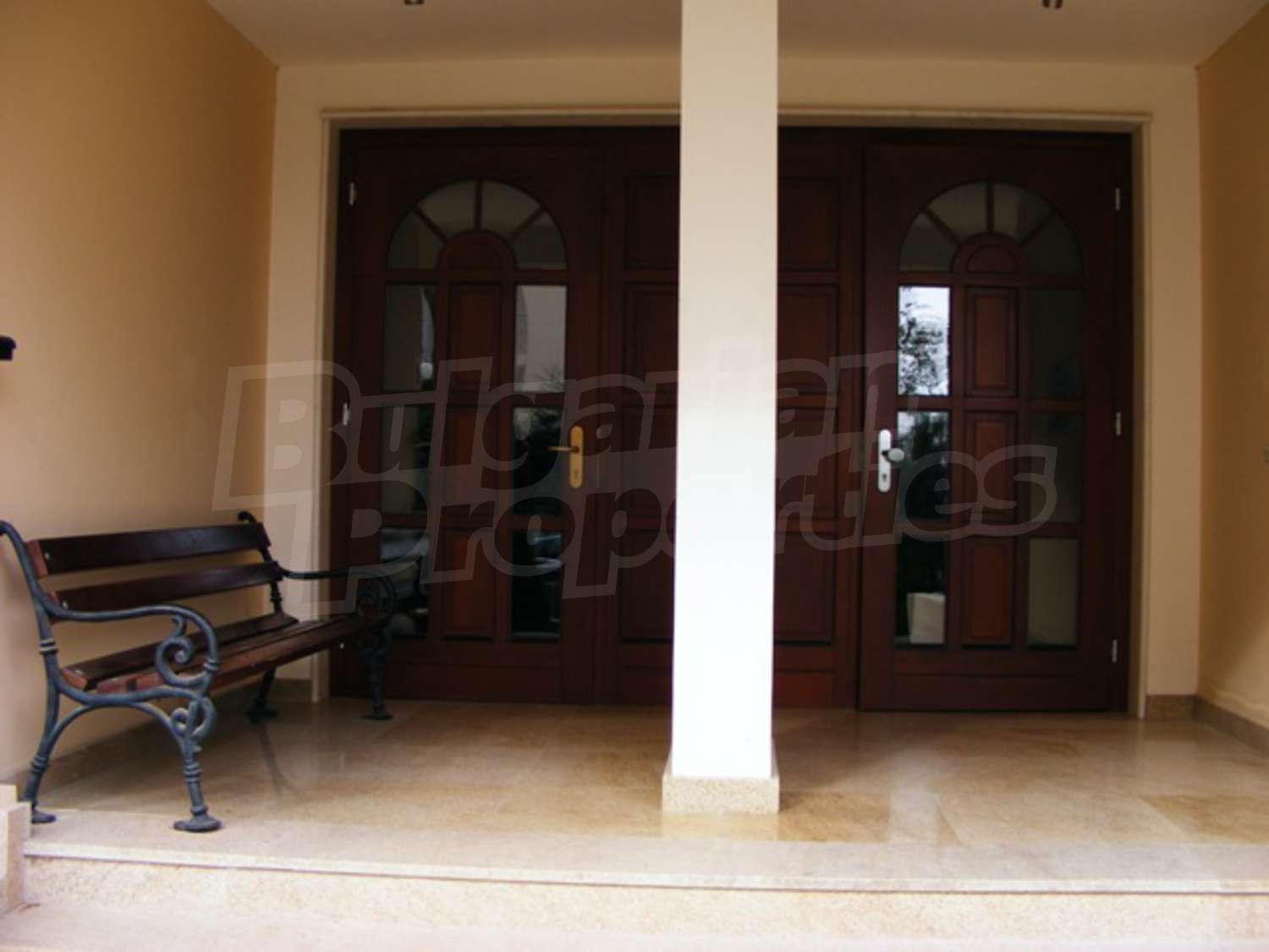 Gallery Picture 15