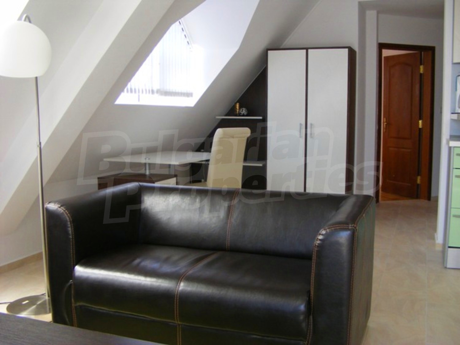 Gallery Picture 19