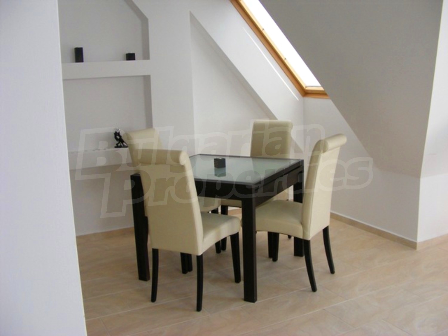 Gallery Picture 25