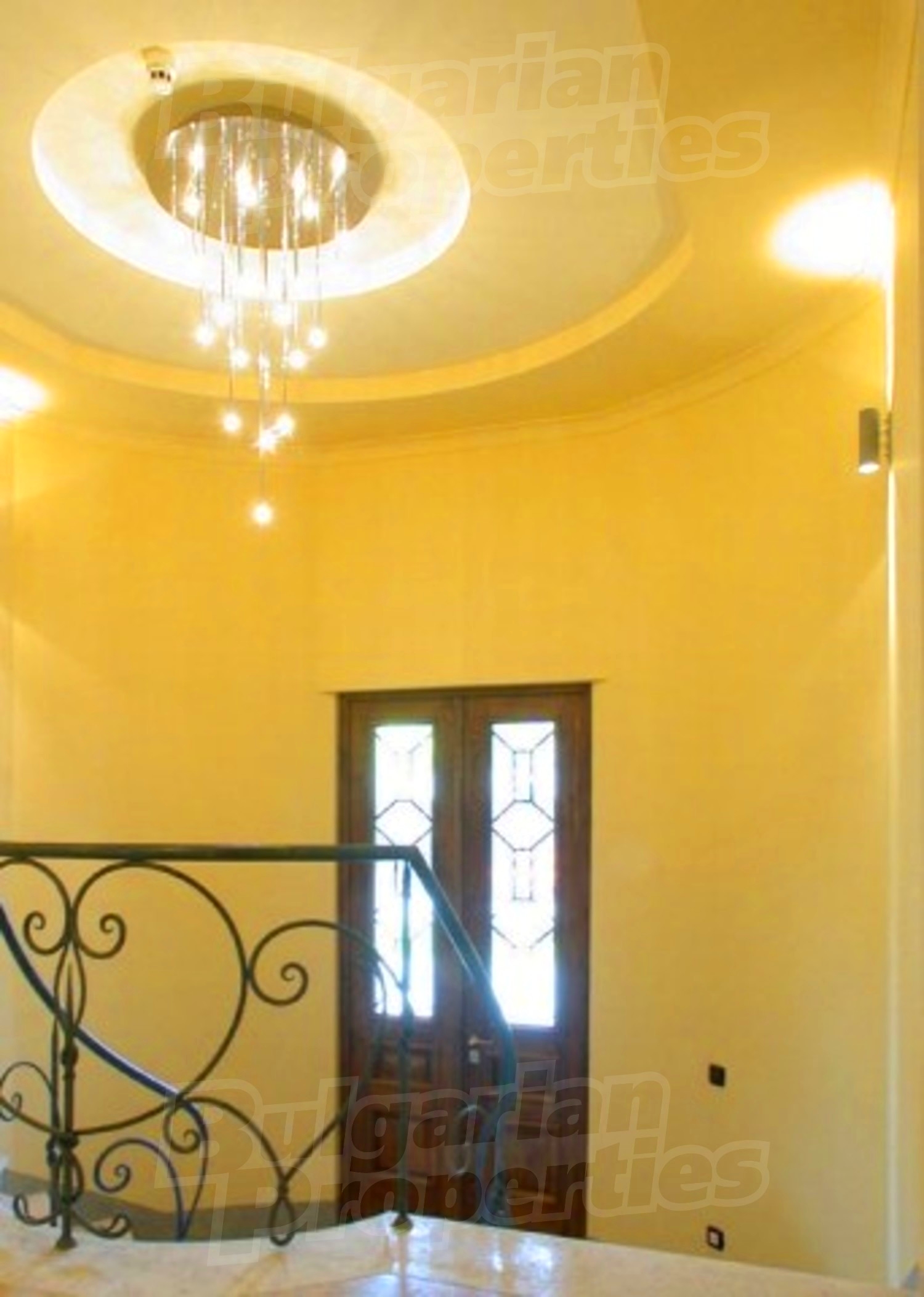 Gallery Picture 6