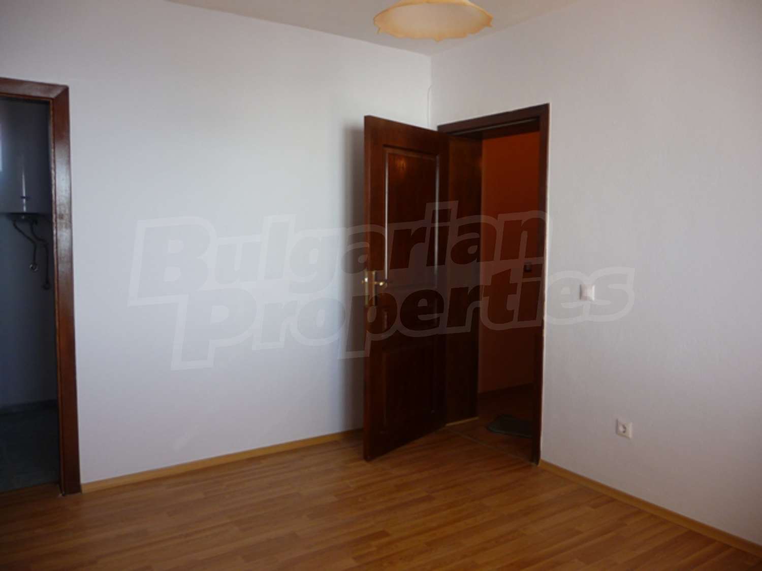 Gallery Picture 17