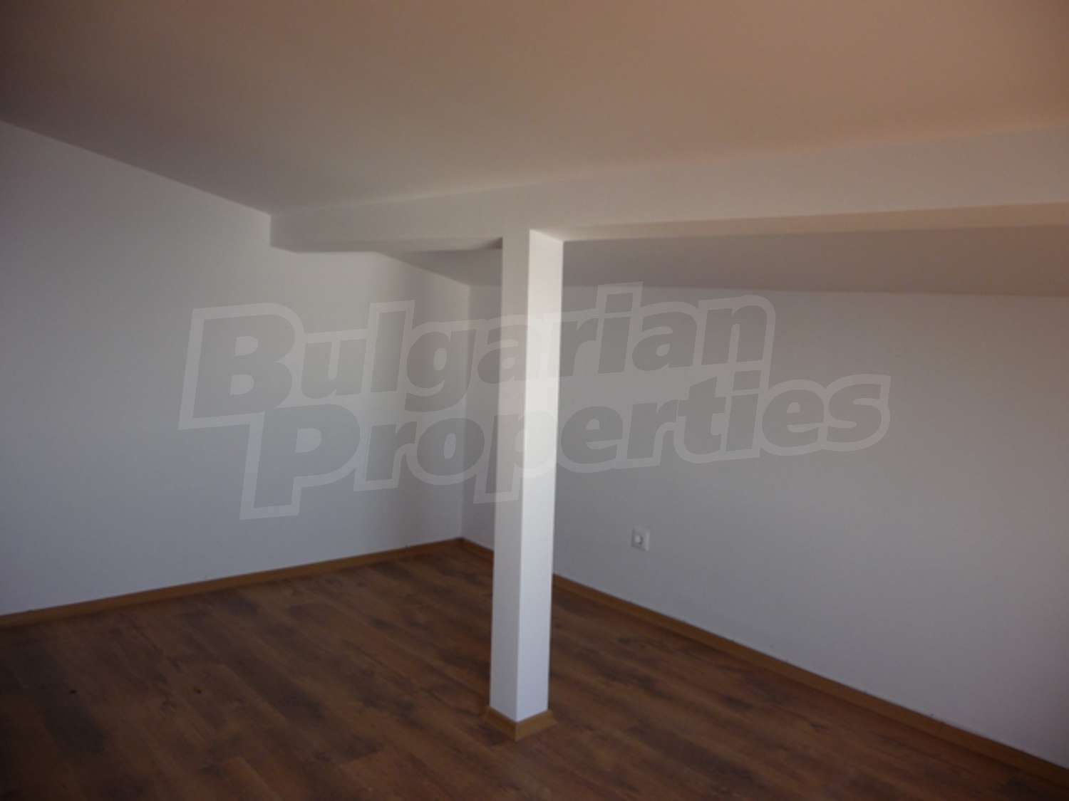 Gallery Picture 32