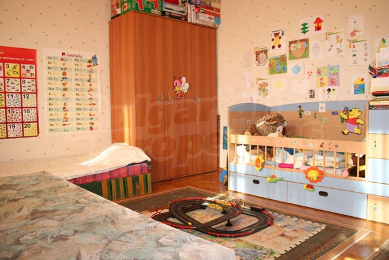 Gallery Picture 7