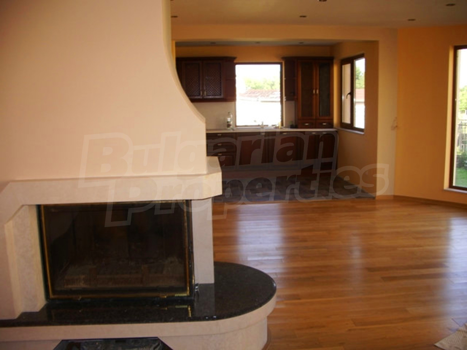 Gallery Picture 8