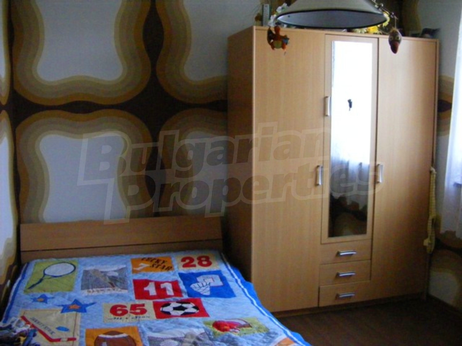 Gallery Picture 15