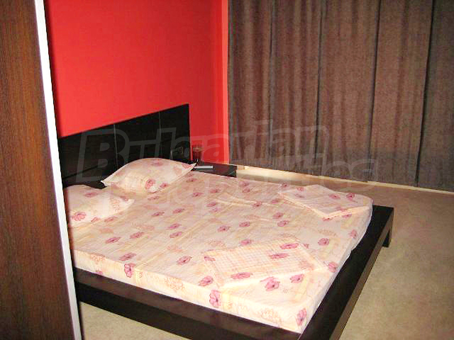 Gallery Picture 8