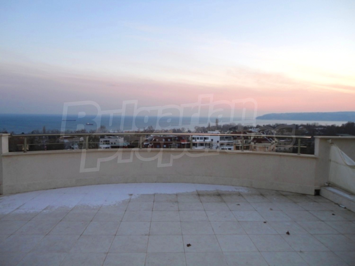Gallery Picture 18