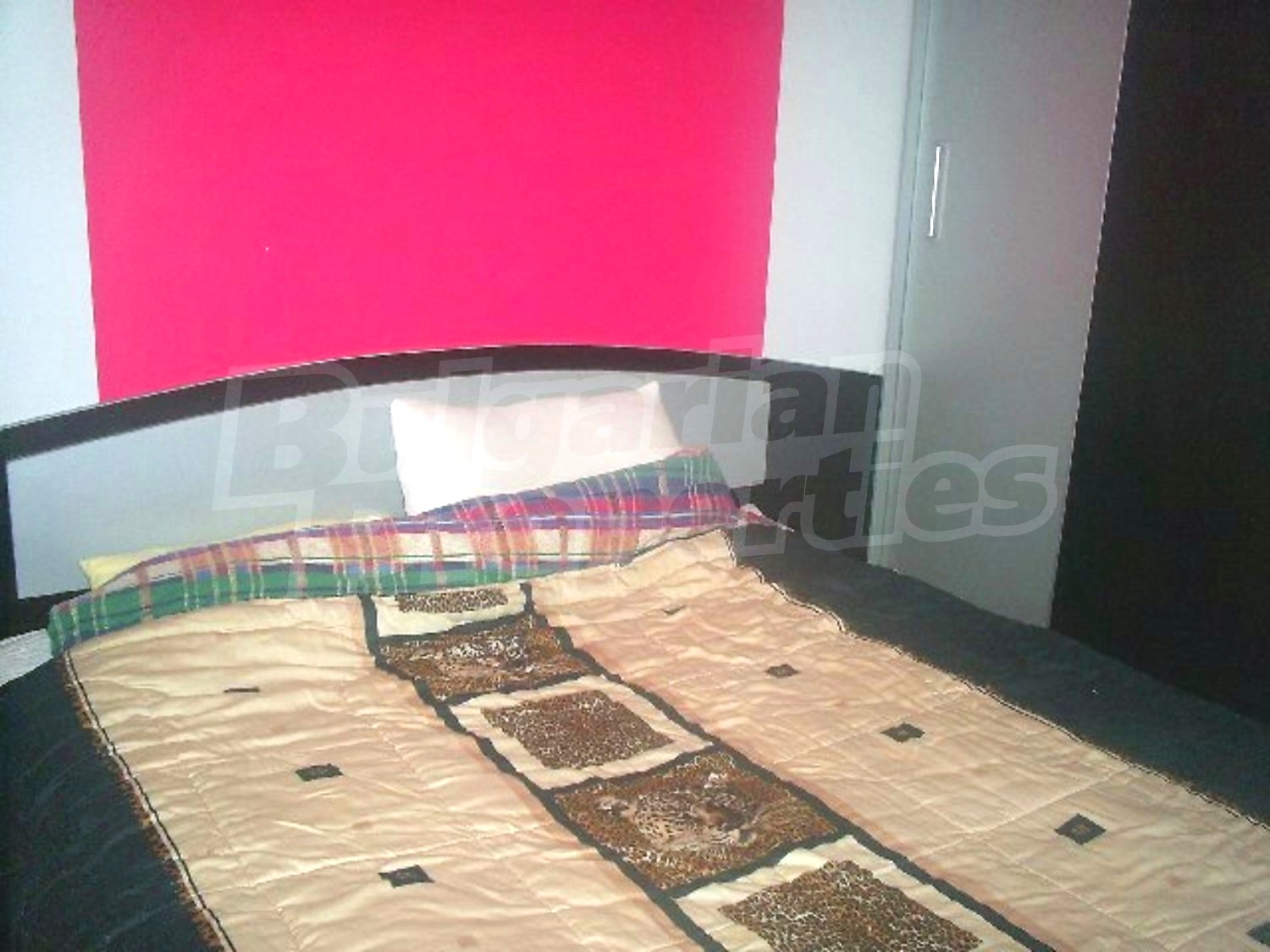 Gallery Picture 11
