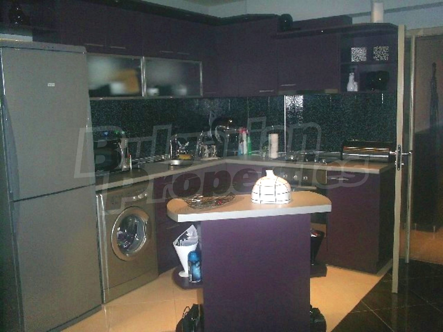 Gallery Picture 3