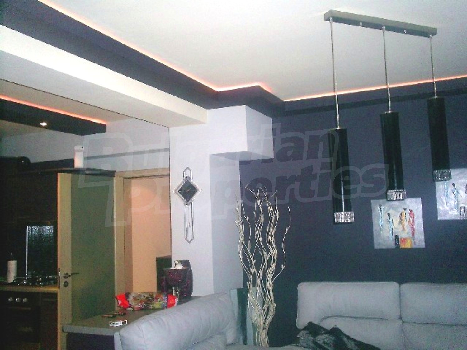 Gallery Picture 8