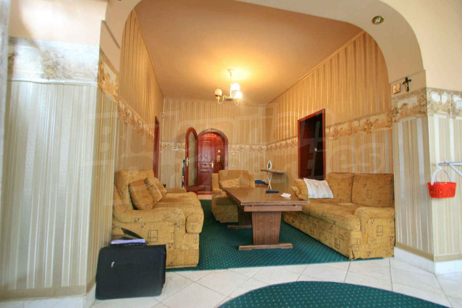 Gallery Picture 3
