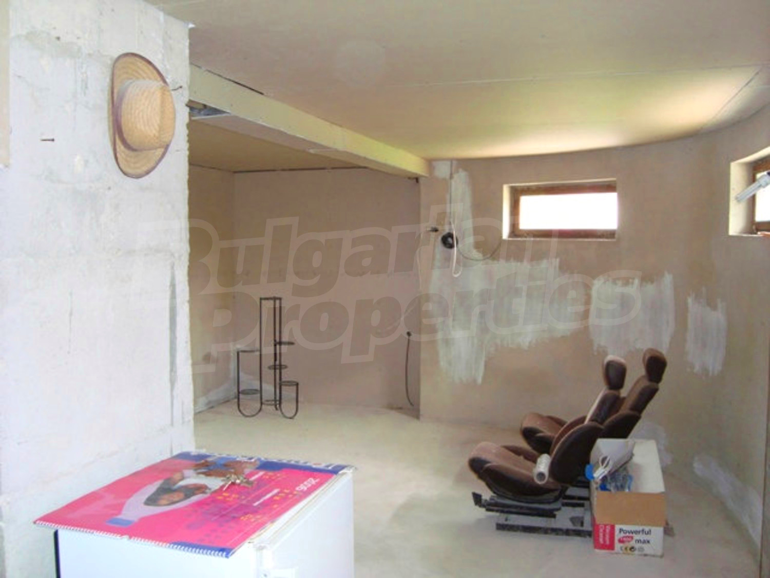 Gallery Picture 28